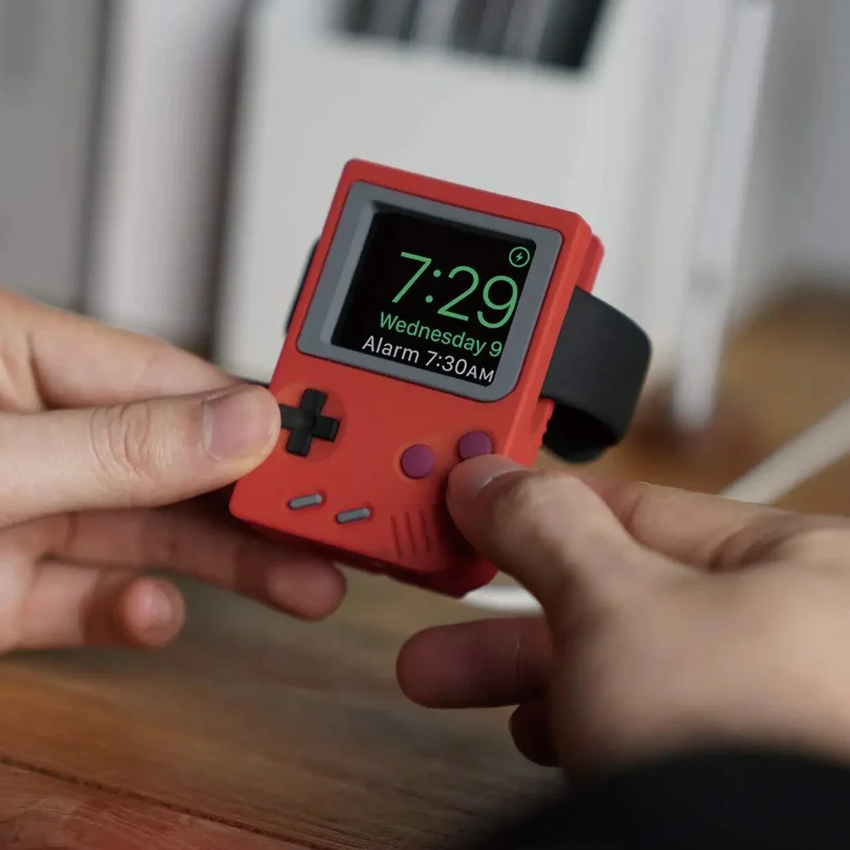 Retro Gaming Expo - Silikonowy uchwyt na ładowarkę do Apple