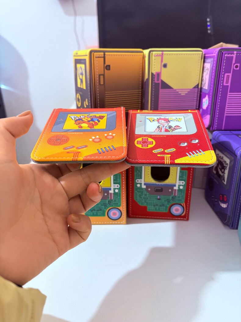 Pudełko na karty Pokémon Psydu – Retro Gaming Expo recenzja i cena
