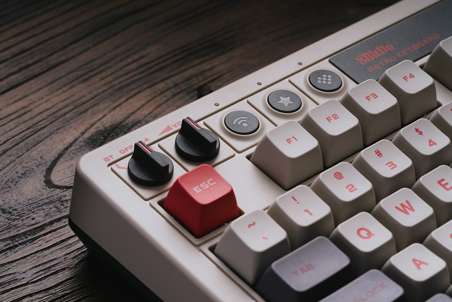 Klawiatura mechaniczna 8Bitdo  – Retro Gaming Android recenzja i cena